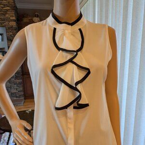 Calvin Klein Black and White Size Small